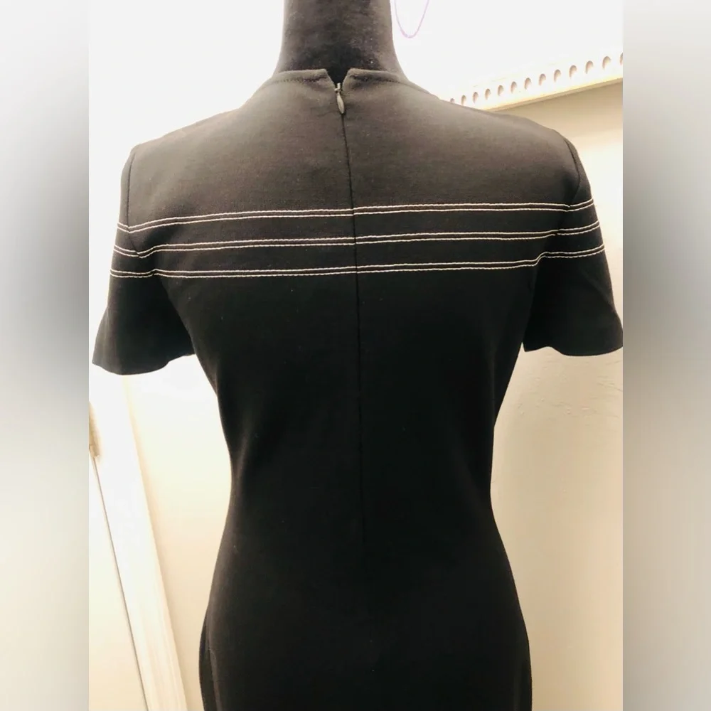 ST JOHN Milano Knit Cocktail dress. - Picture 5 of 11